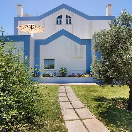 Alto Do Perogil Pool Villa *