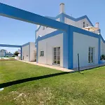 Alto Do Perogil Pool *