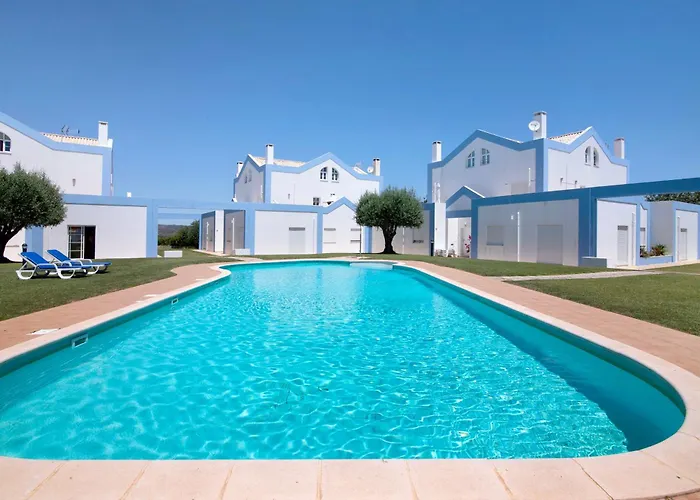 Alto Do Perogil Pool 别墅 塔维拉