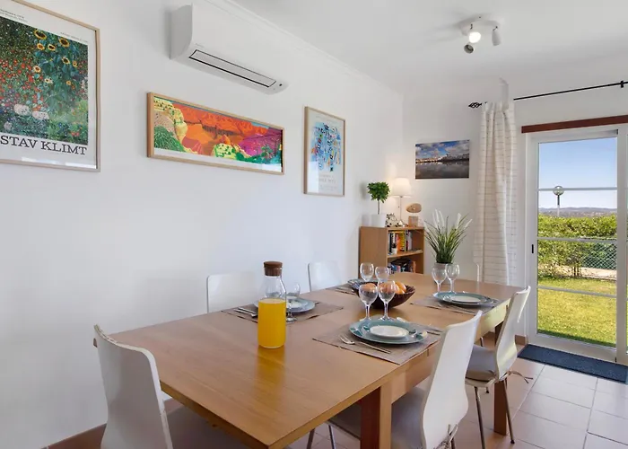 Alto Do Perogil Pool *