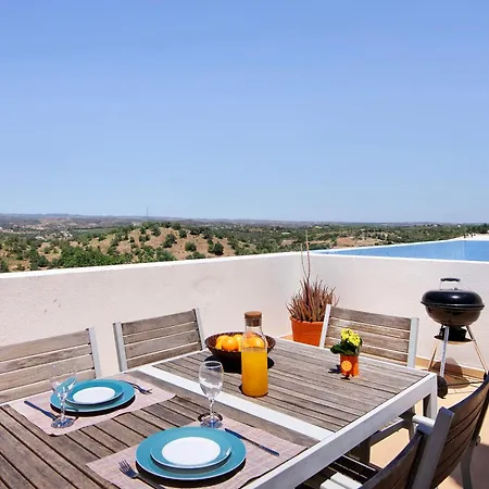 Alto Do Perogil Pool *